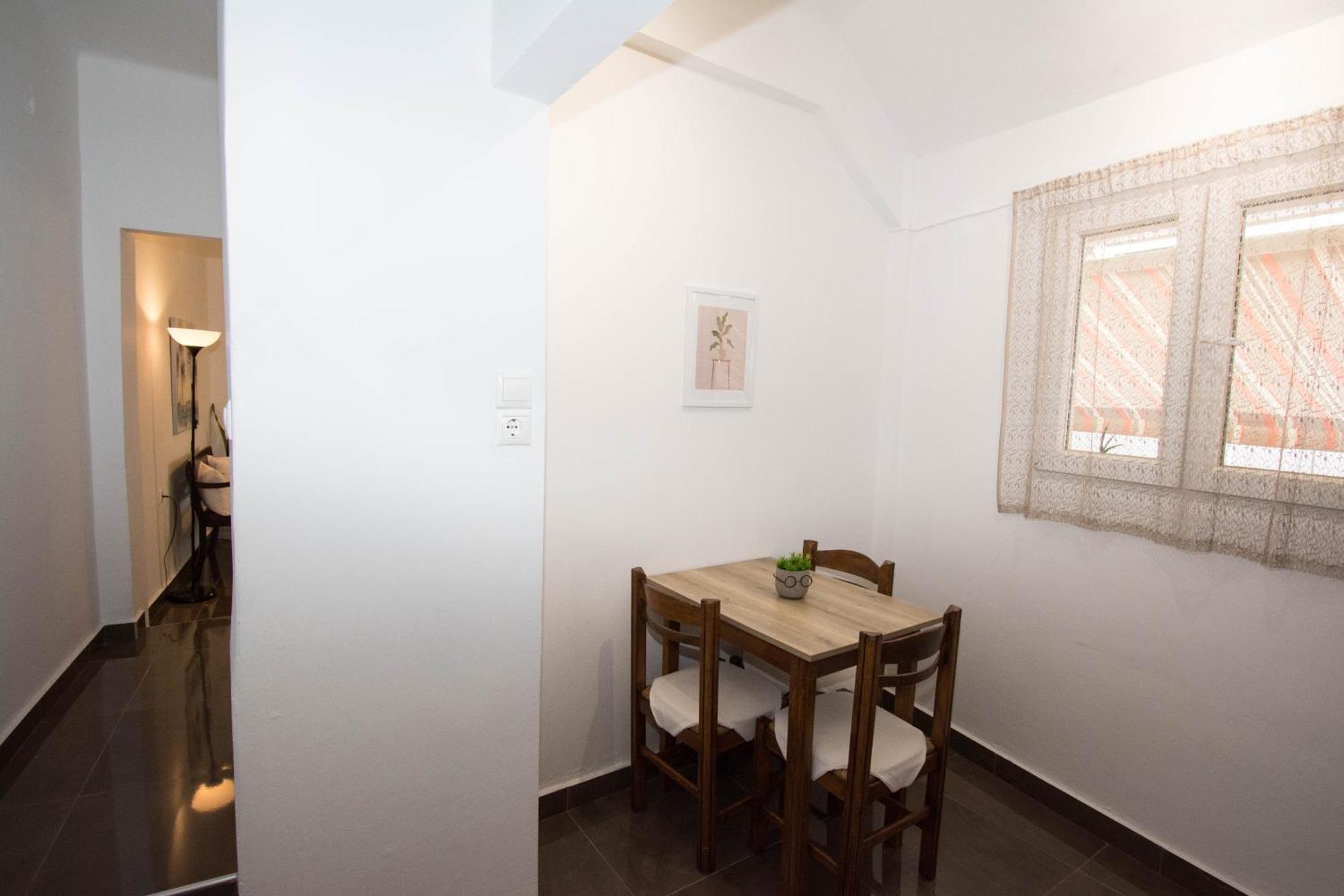 Athina House 