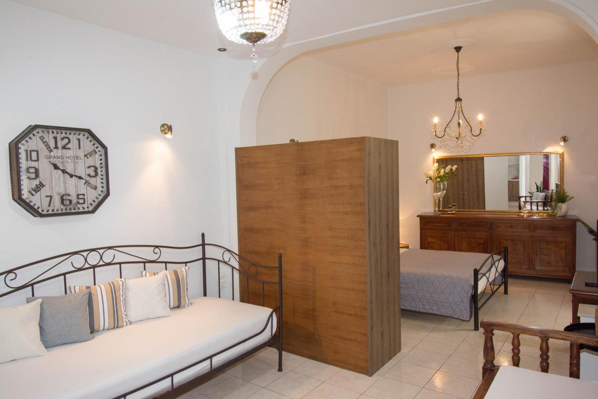 Athina House 